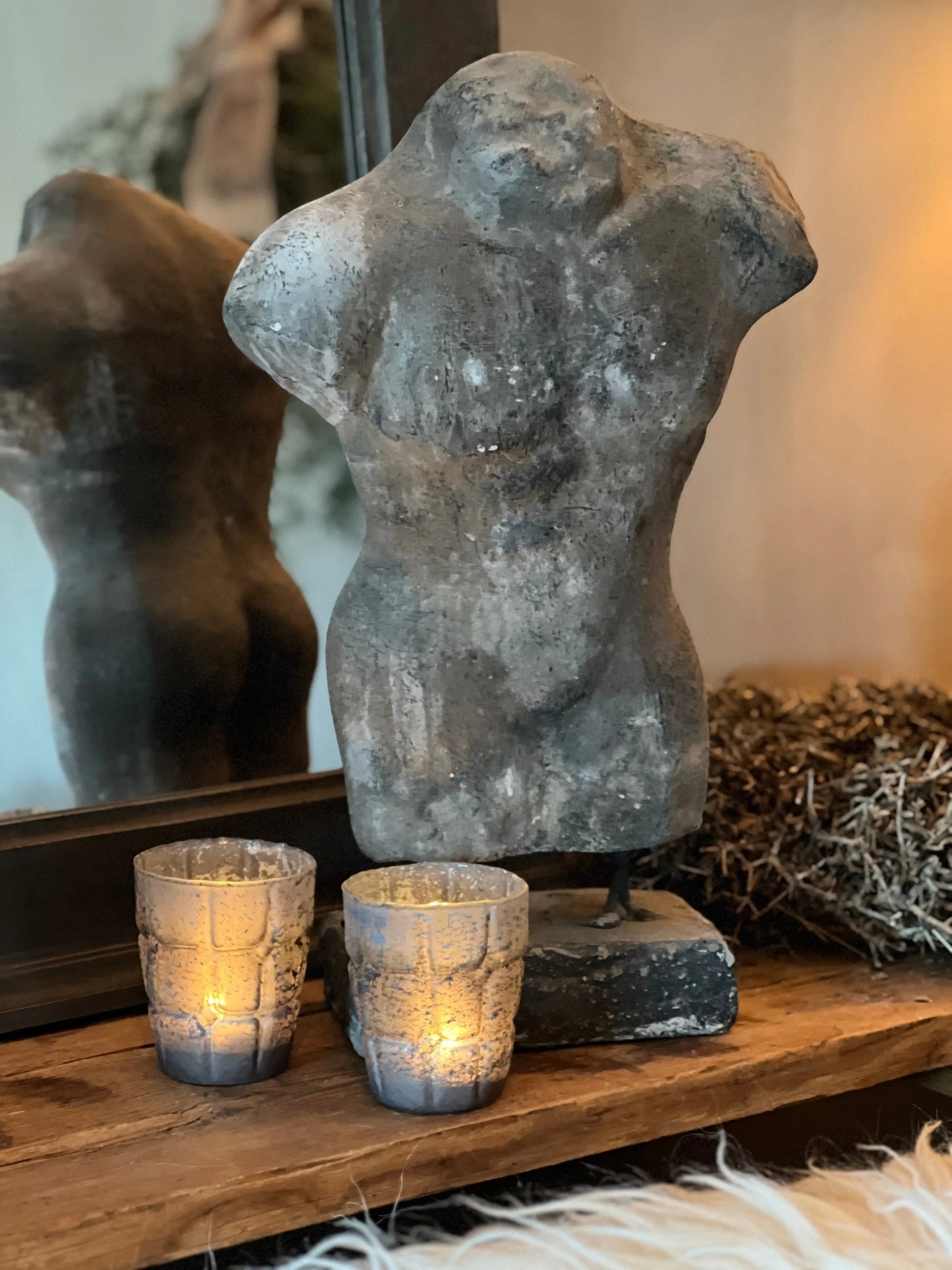 Atmospheric Lantern Gray