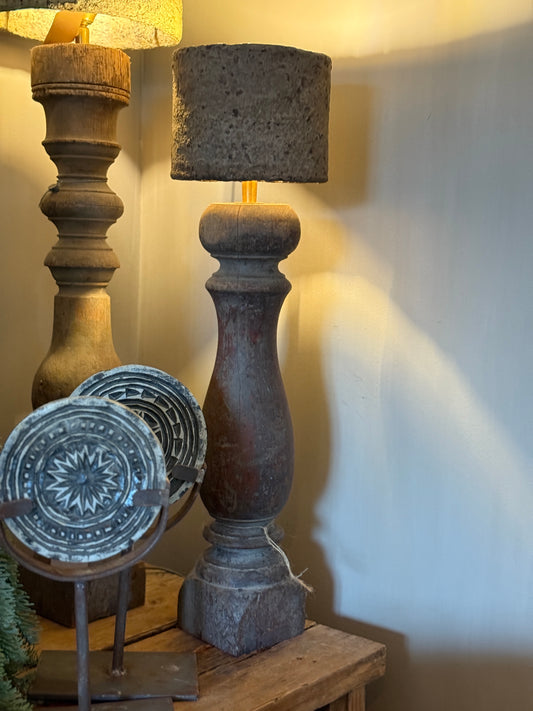 Old Baluster Lamp Aura Peeperkorn