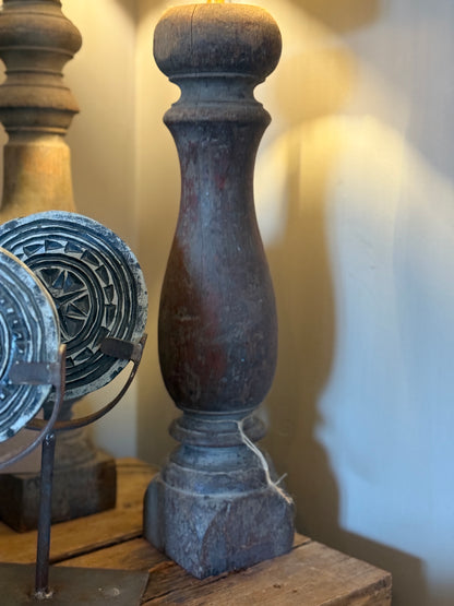 Alte Balusterlampe Aura Peeperkorn