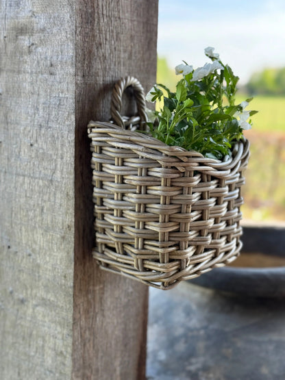 Rattan hanging basket