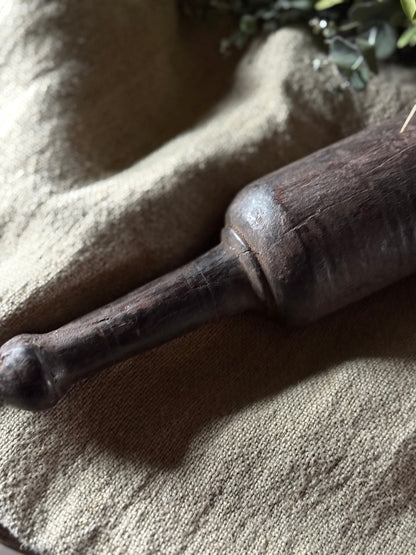 Old rolling pin – wood 36x5 cm