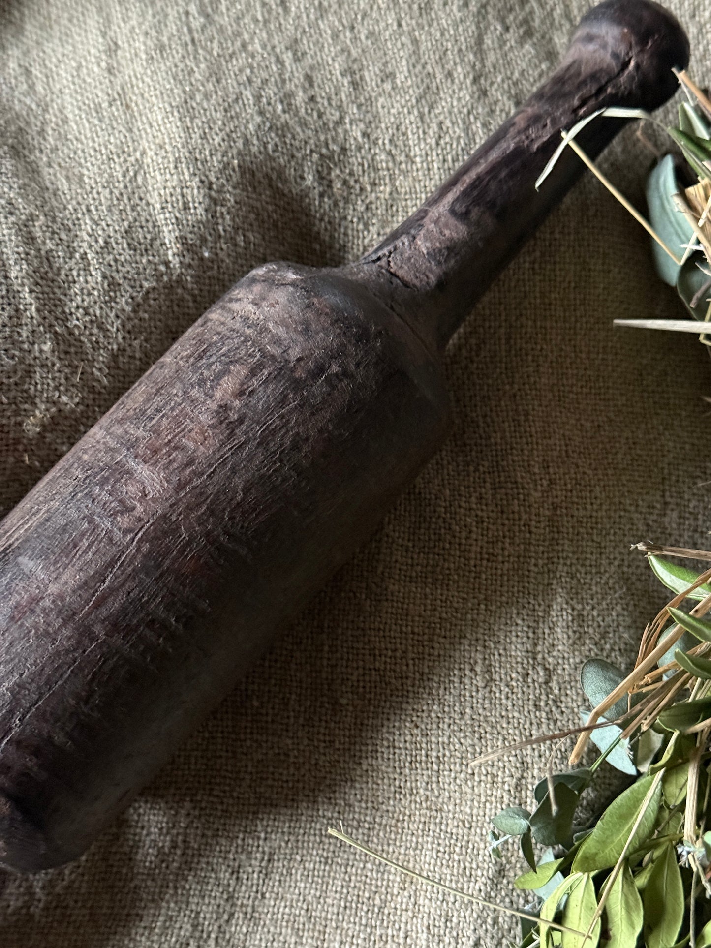 Old rolling pin – wood 36x5 cm