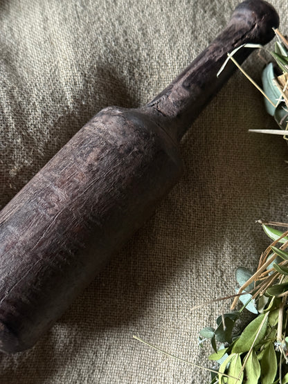Old rolling pin – wood 36x5 cm