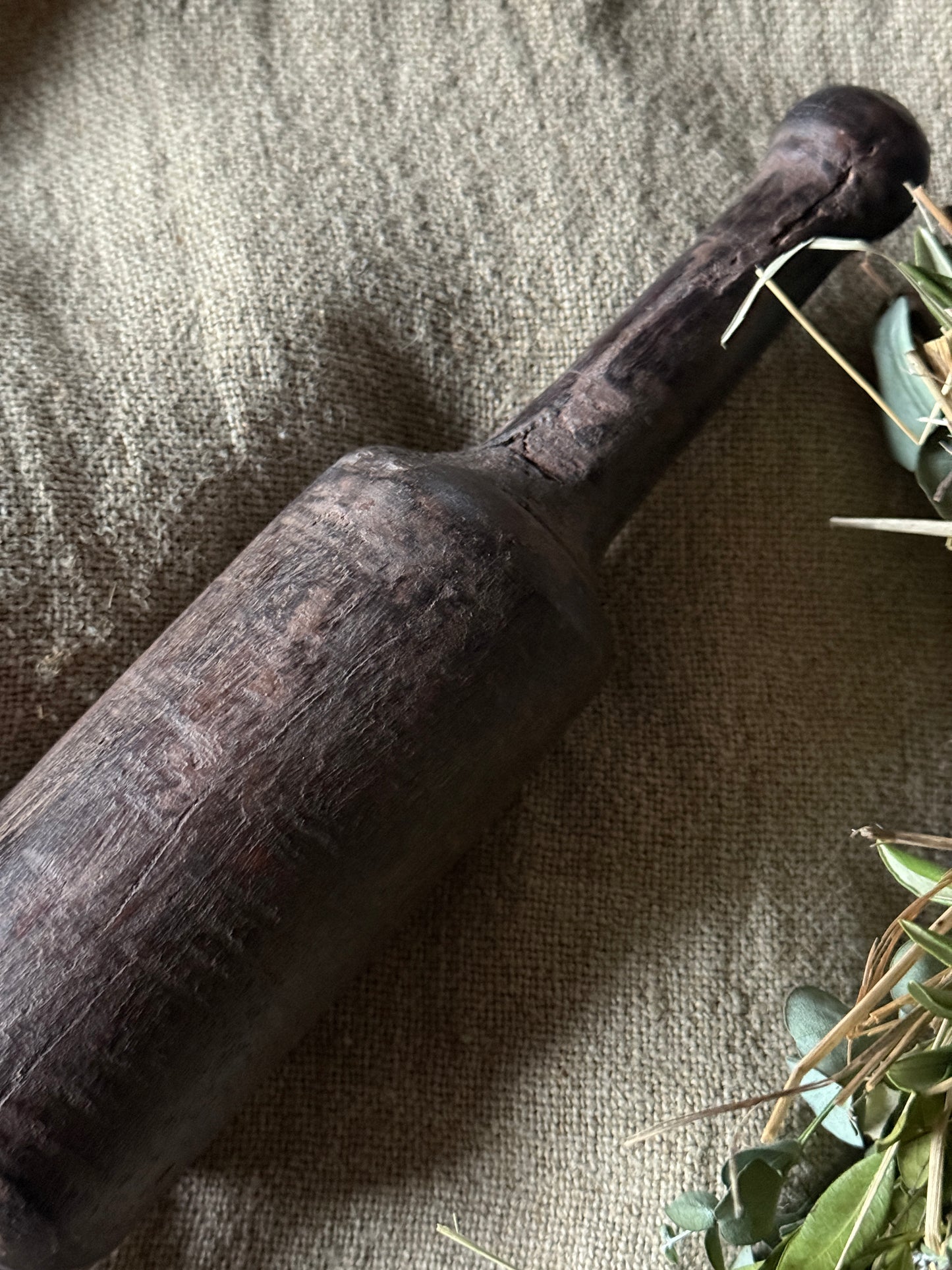 Old rolling pin – wood 36x5 cm