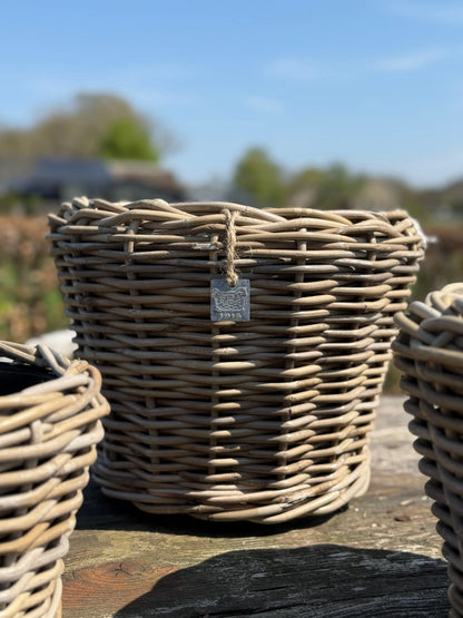 Rattan Baskets with plastic inner pot – Available in S, M, L