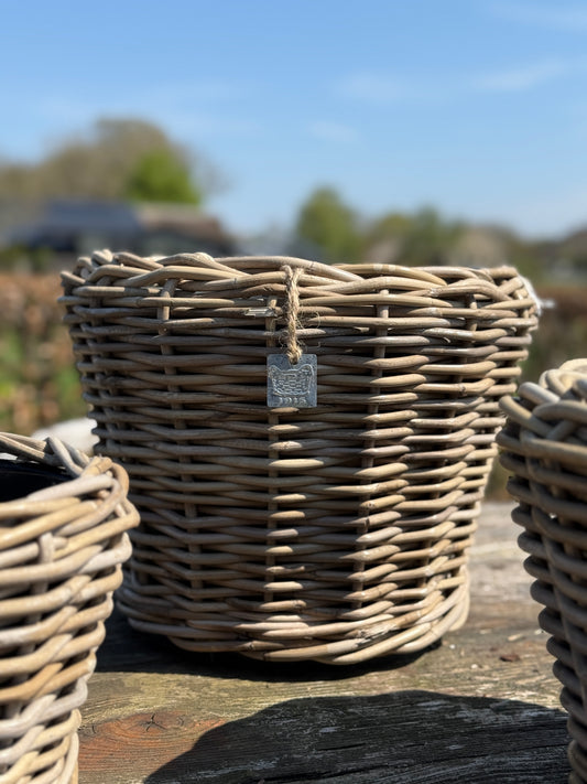 Rattan Baskets with plastic inner pot – Available in S, M, L
