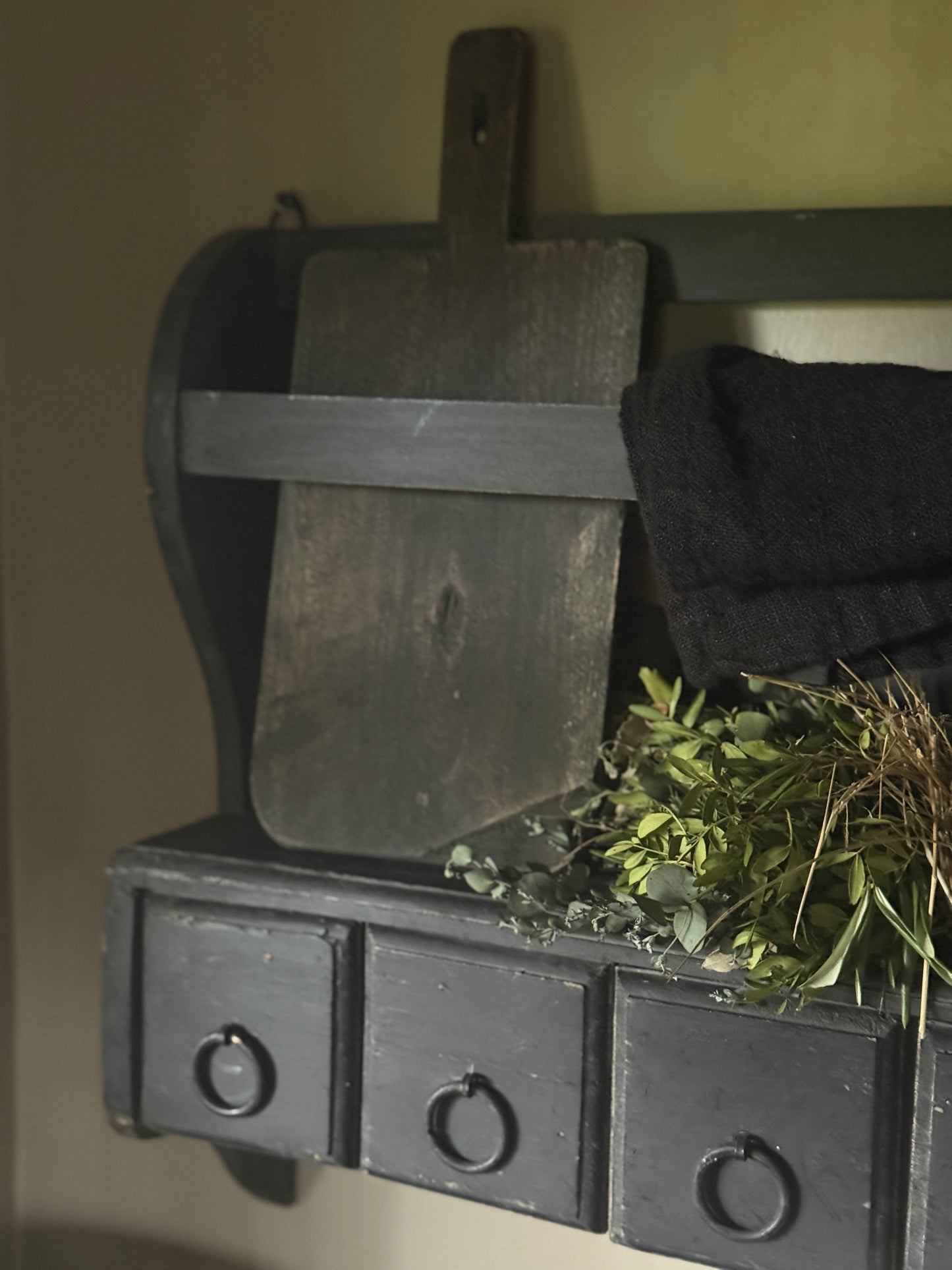 Brot-/Schneidebrett – grau/schwarz (LH01)