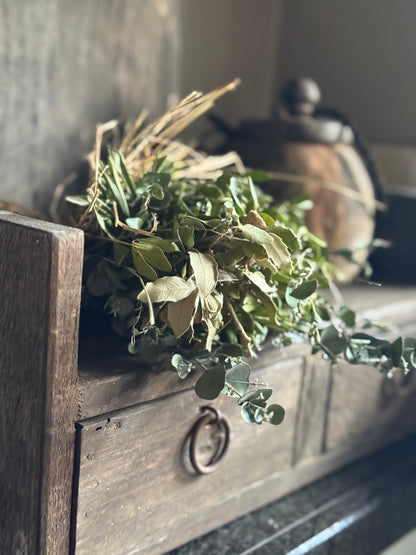 Driftwood grutters bin – 2 drawers and 1 compartment