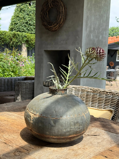 Oude Nagouri pot uit India