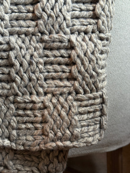 Grof gebreide plaid – 152x127 cm, zachtgrijs