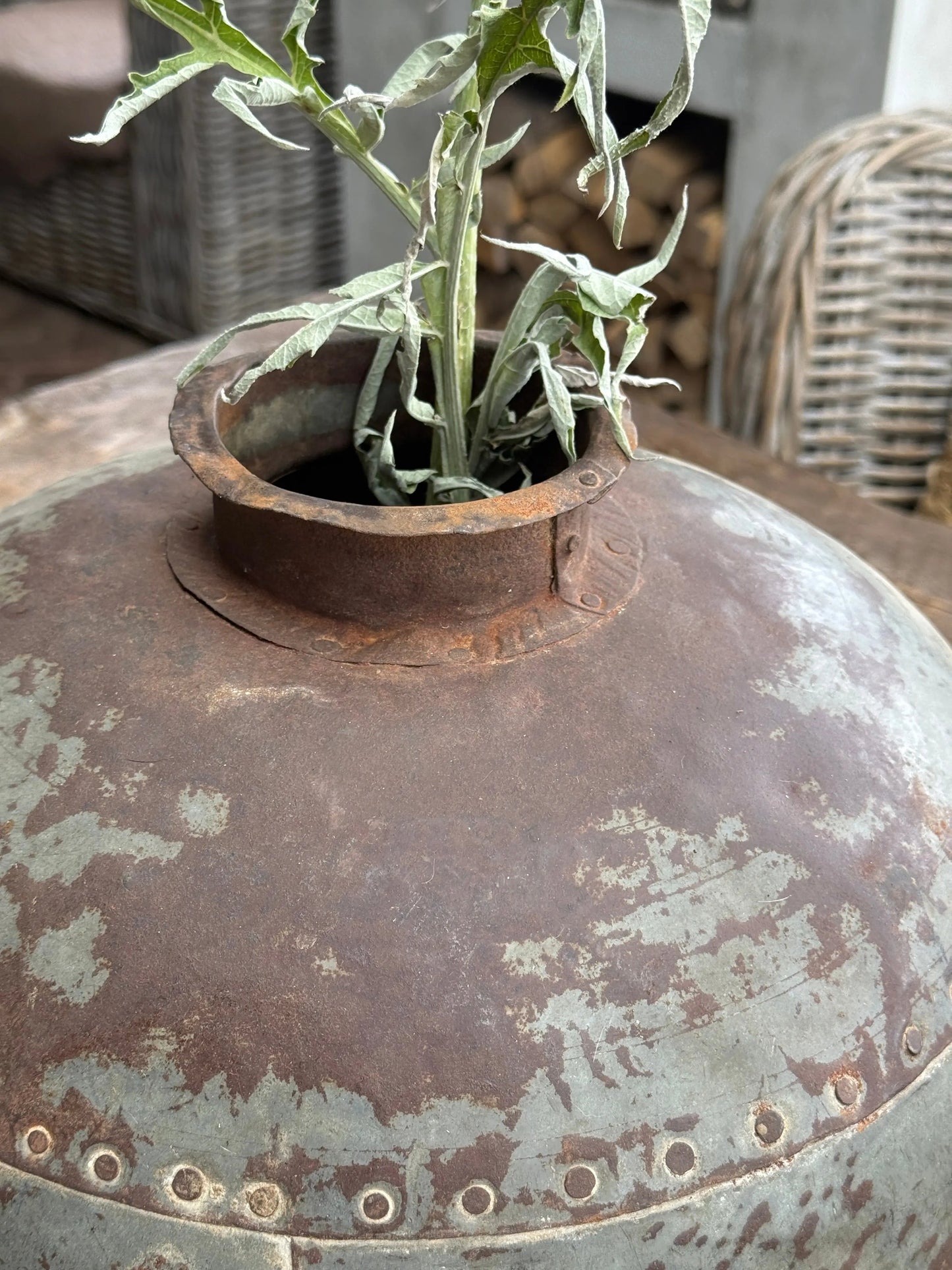 Oude Nagouri pot uit India- (LH2)