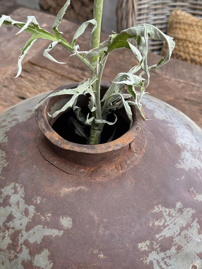 Oude Nagouri pot uit India- (LH2)