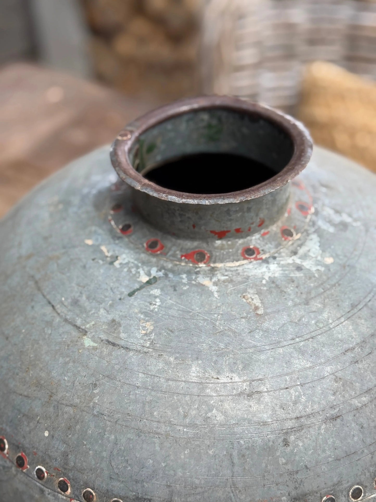 Oude Nagouri pot uit India (LH4)