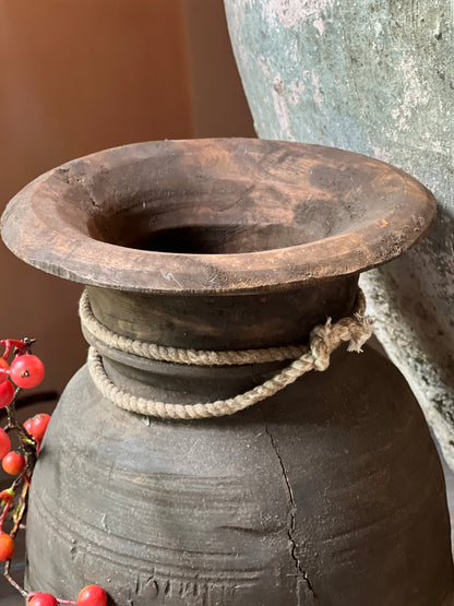 Nepalese pot (14b) 