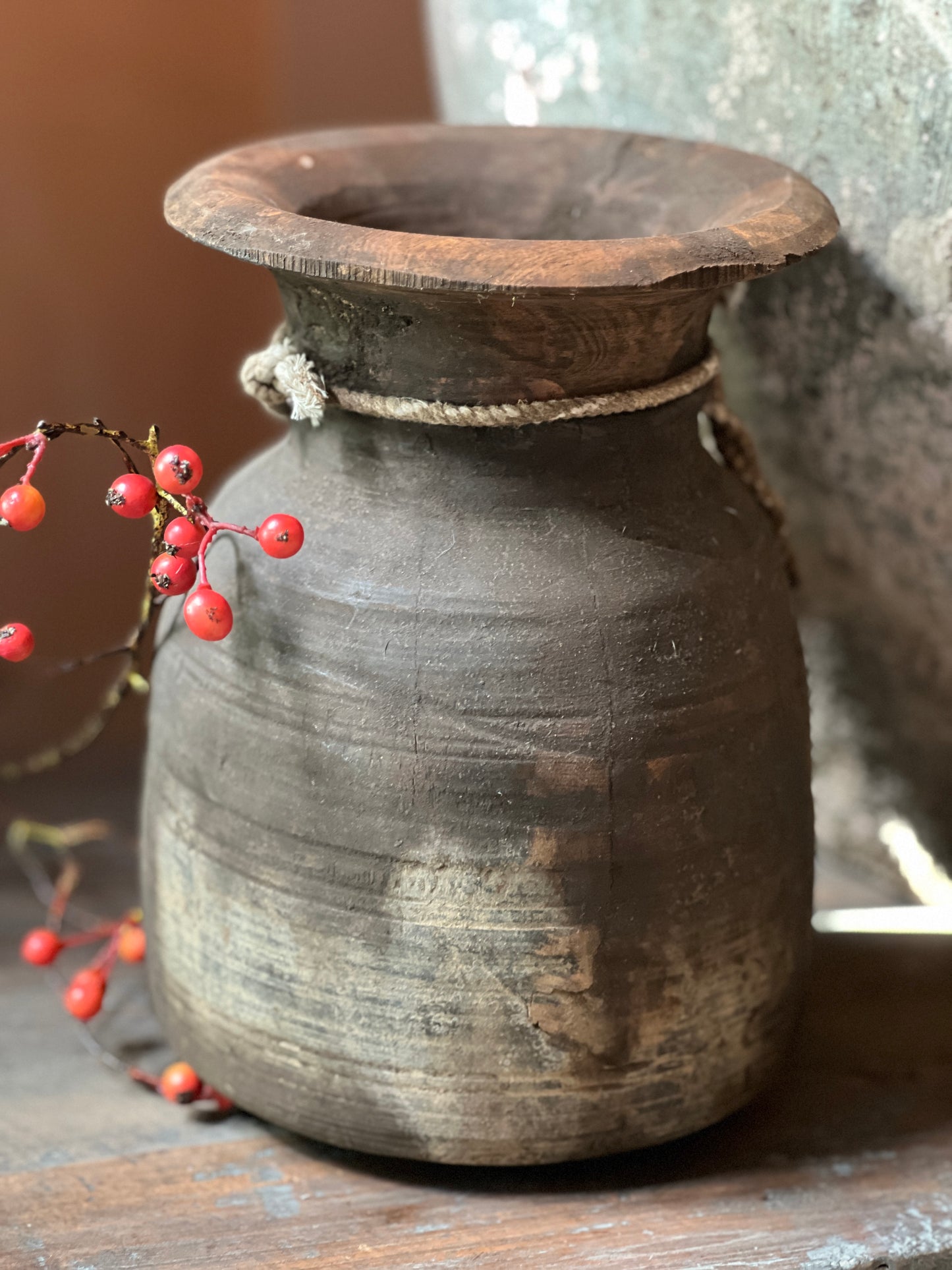 Nepalese pot (14b) 