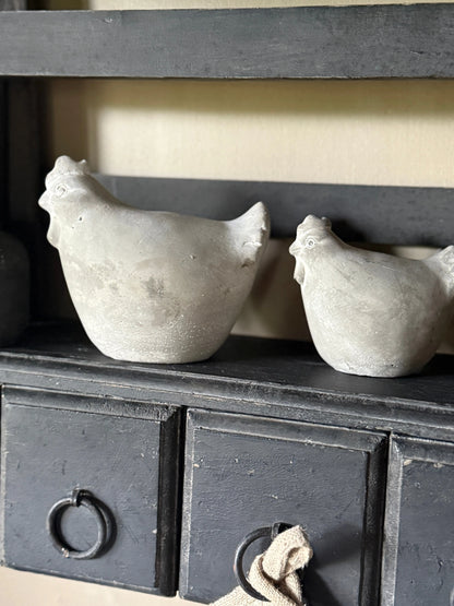 Betonhuhn &amp; Hahn – Grau