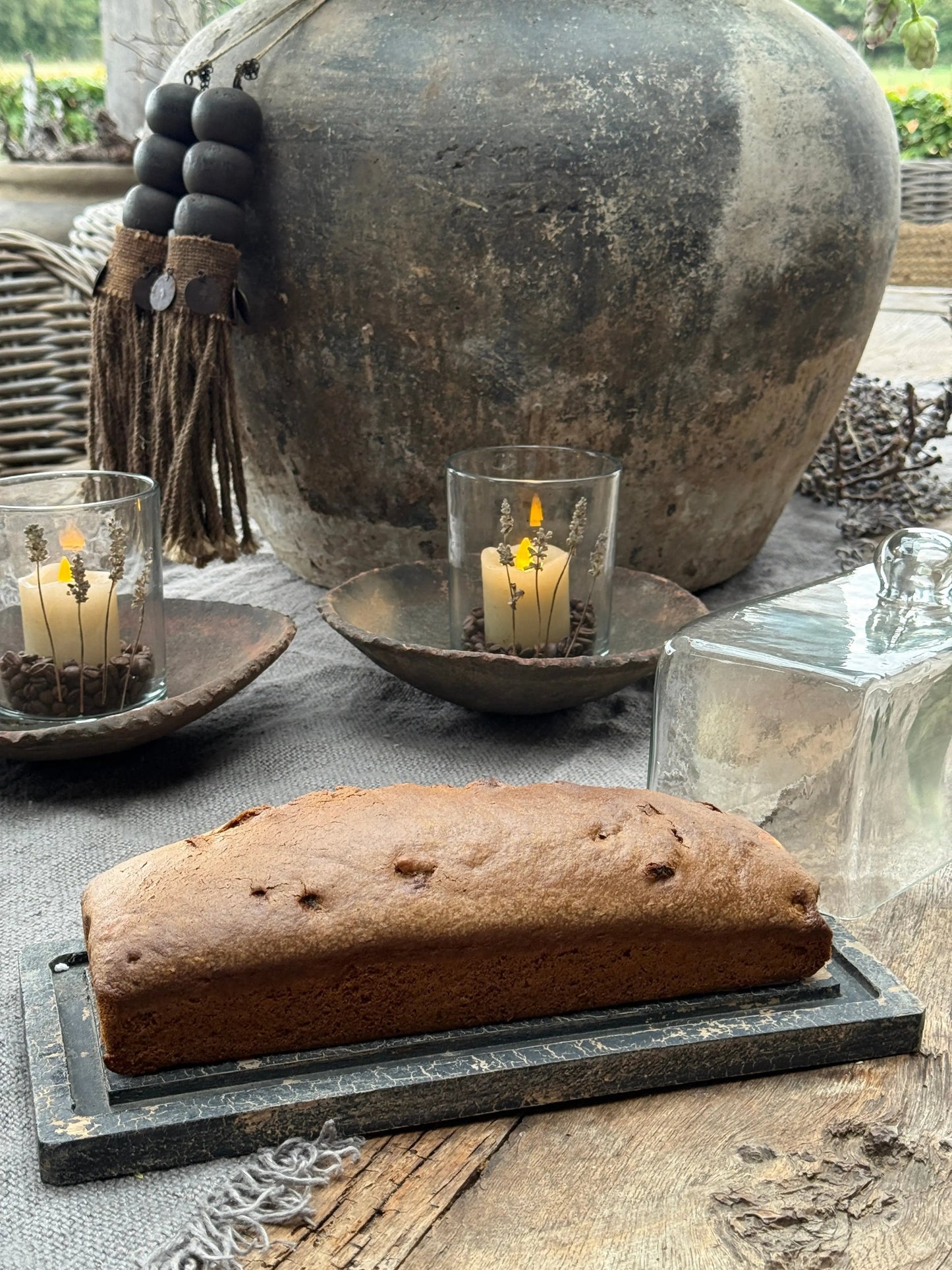 Glazen cakestolp met houten plateau – Be Uniq