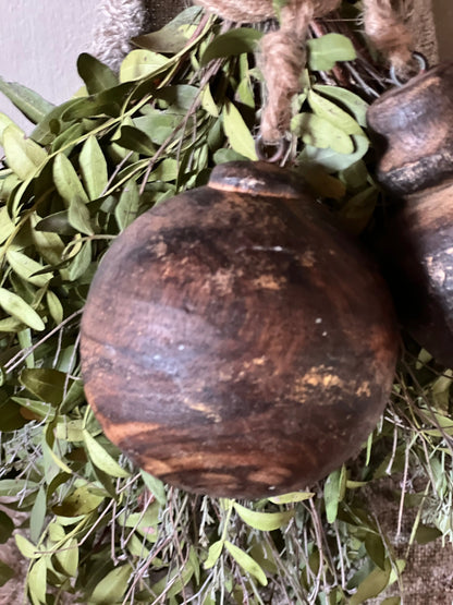 Wooden bobbin, round