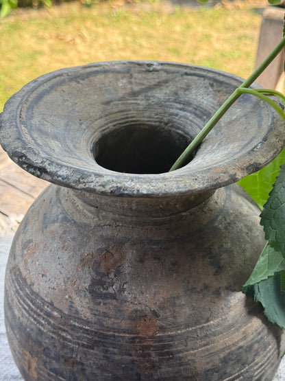 Nepalese bolle pot/vaas- Trapa Living- (LH04)