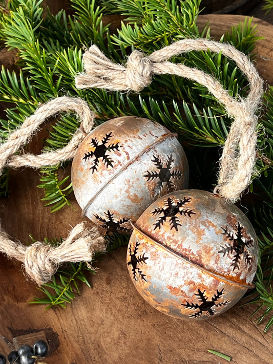 Weihnachtsglocken rund mit Stern, erhältlich in L, M und S