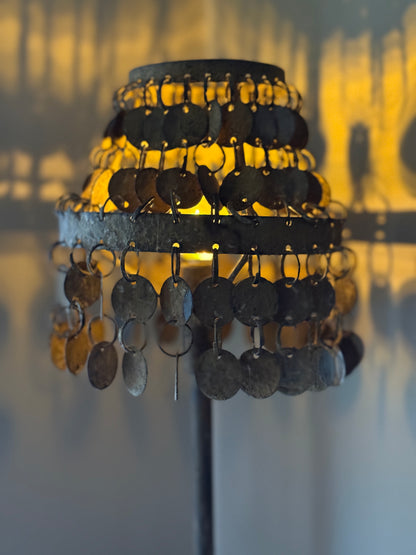 Rusty coin table lamp (061)