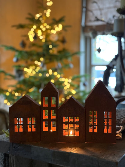 Row of 4 rusted Amsterdam houses