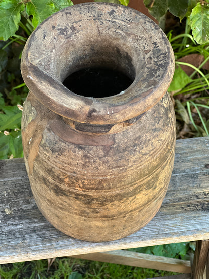 Old Nepalese pot (2)