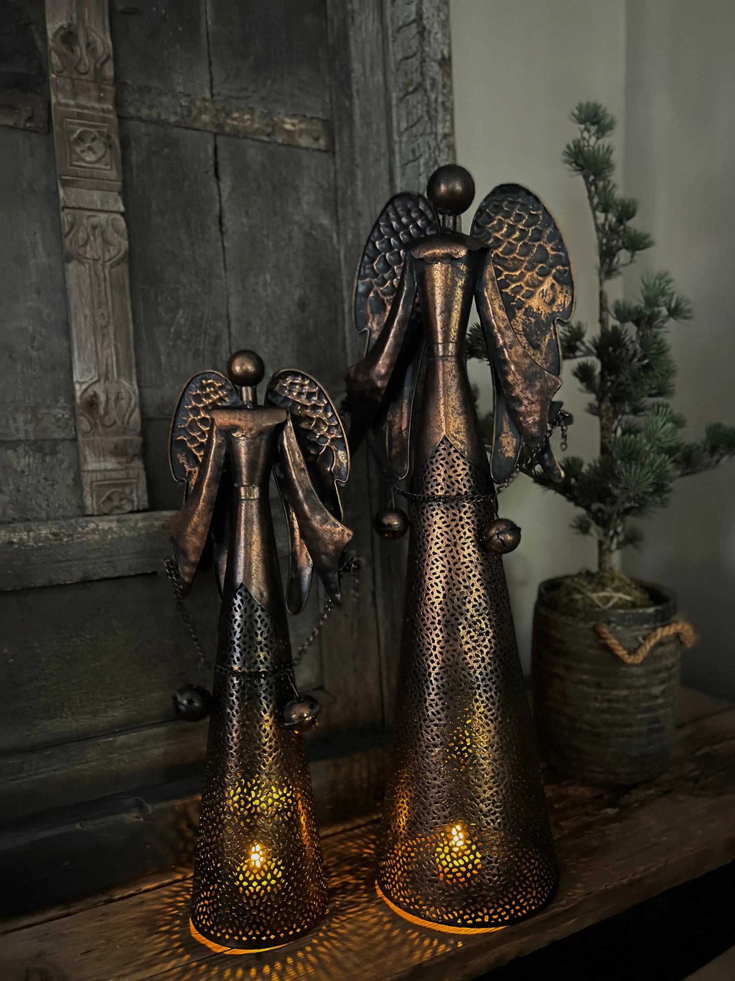 Angel with bells, Copper/black Available in M and L