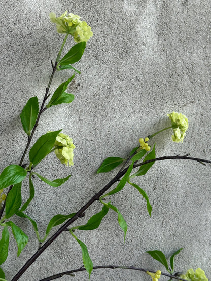 Hangende Kunstbloesemtak 115 cm – Warm Witte Bloesem
