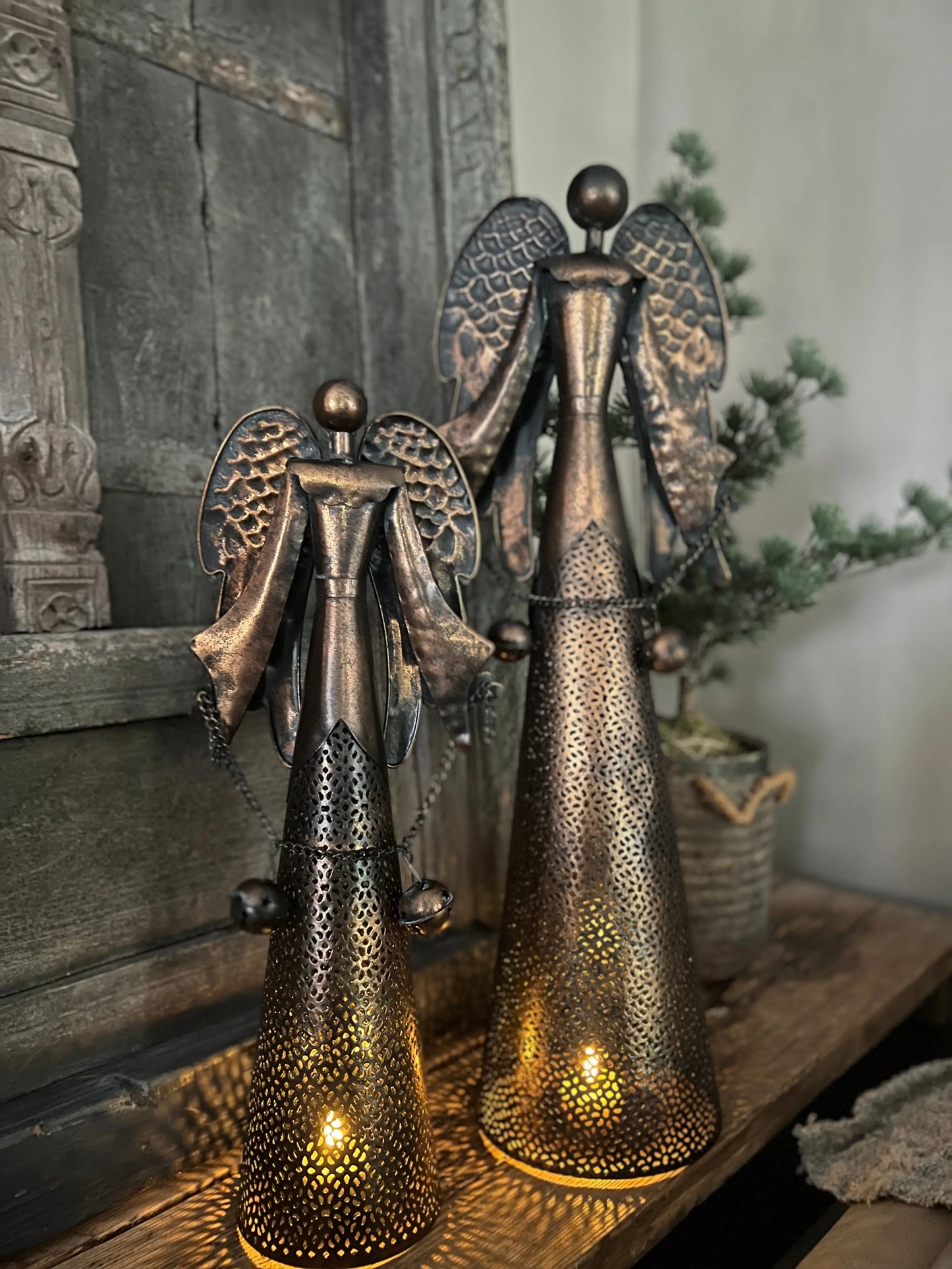 Angel with bells, Copper/black Available in M and L