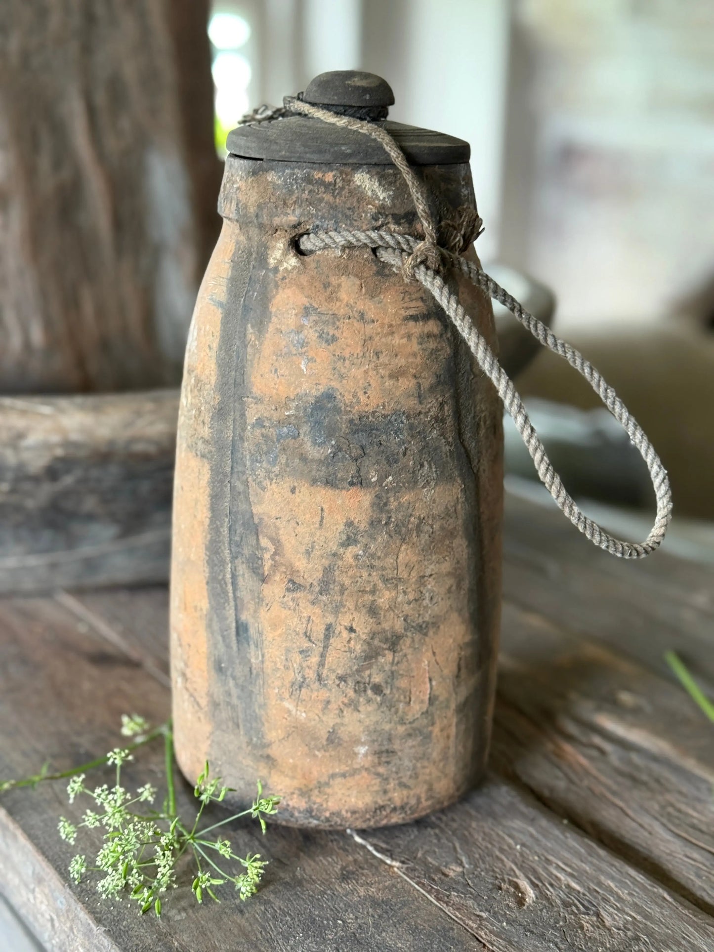 Nepalese pot met deksel - Trapa Living (B6)