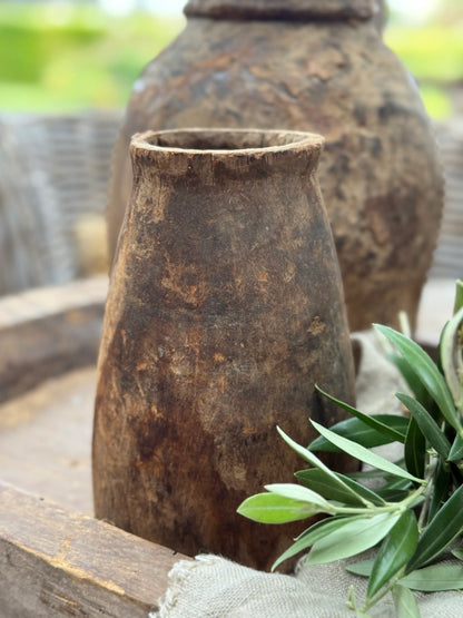 Nepalese pot (LHC1)