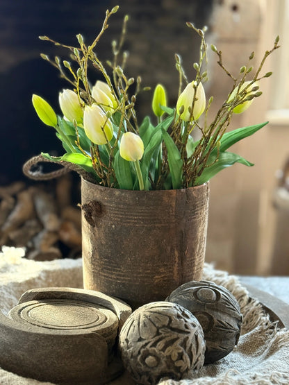 Bund mit 5 weißen Tulpen, 30 cm.