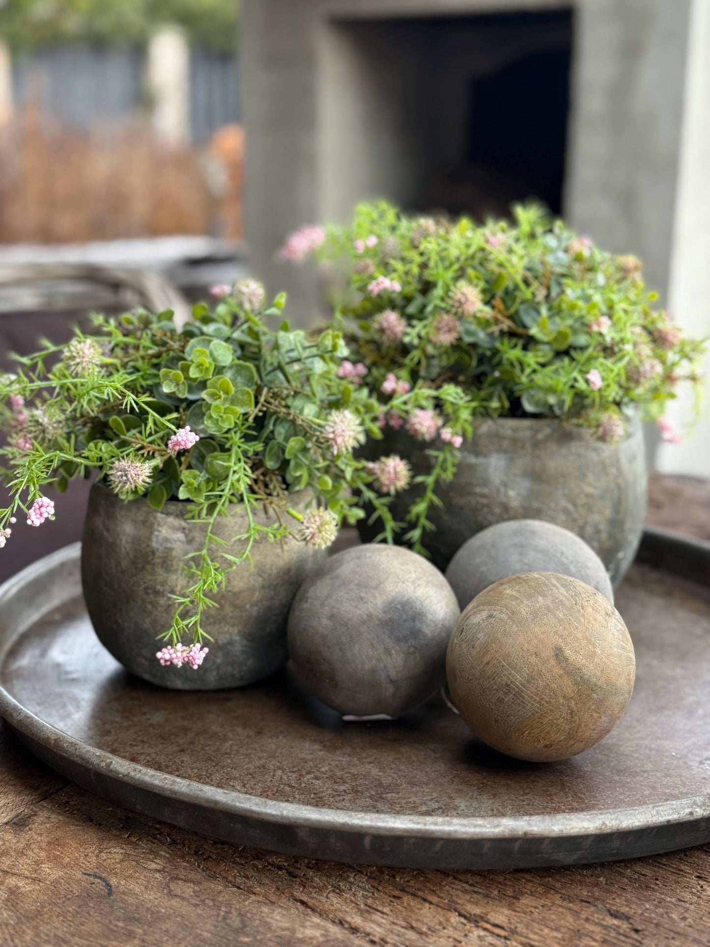 Concrete pots, available in 2 sizes