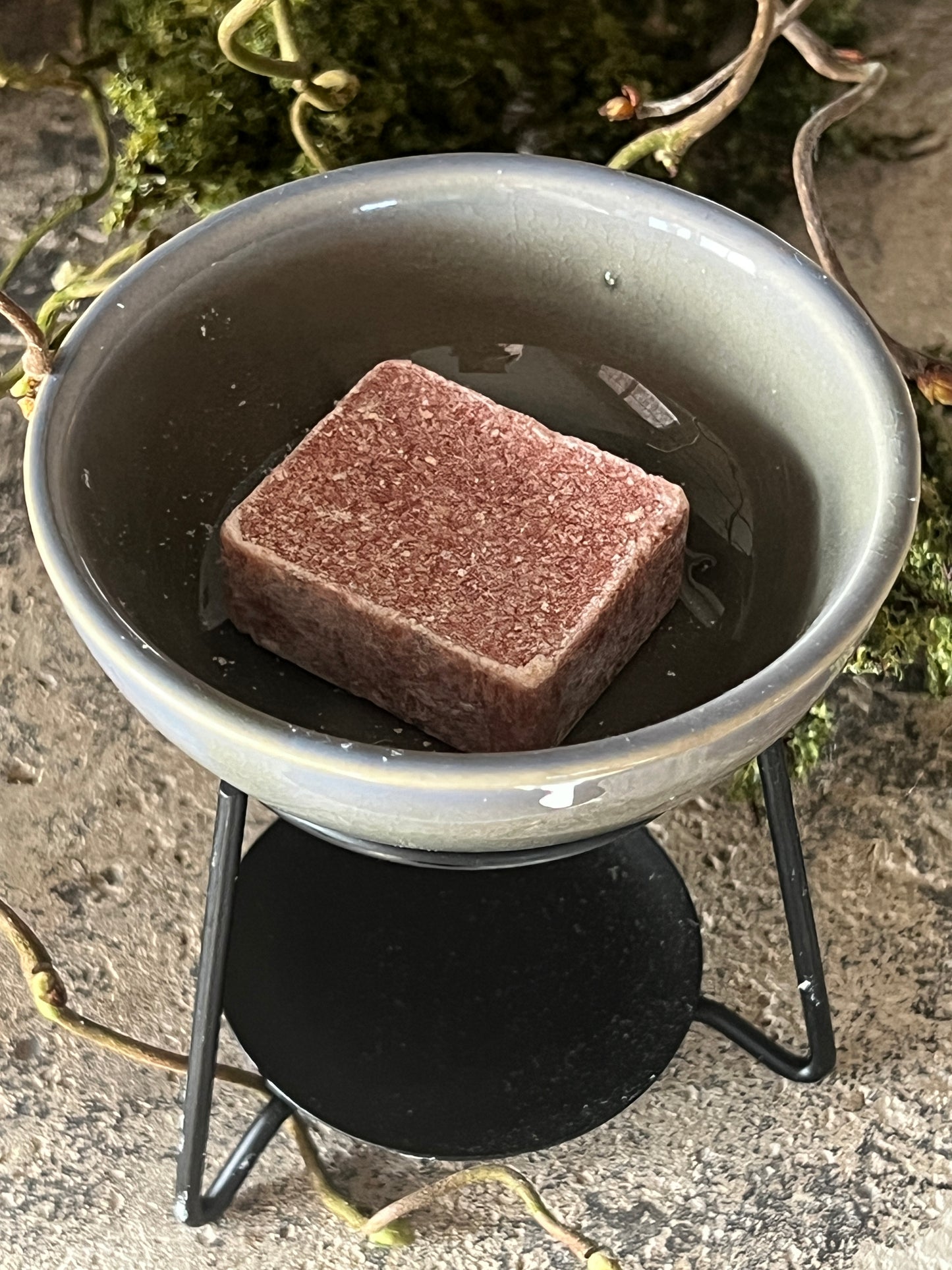 Fragrance burner ceramic