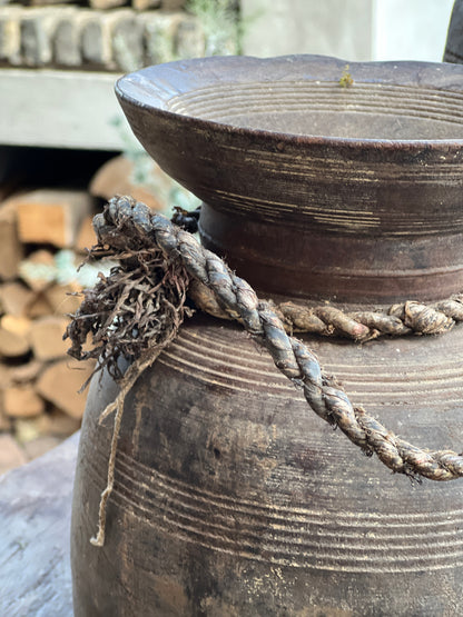 Nepalese pot linker op de afbeelding (17B)