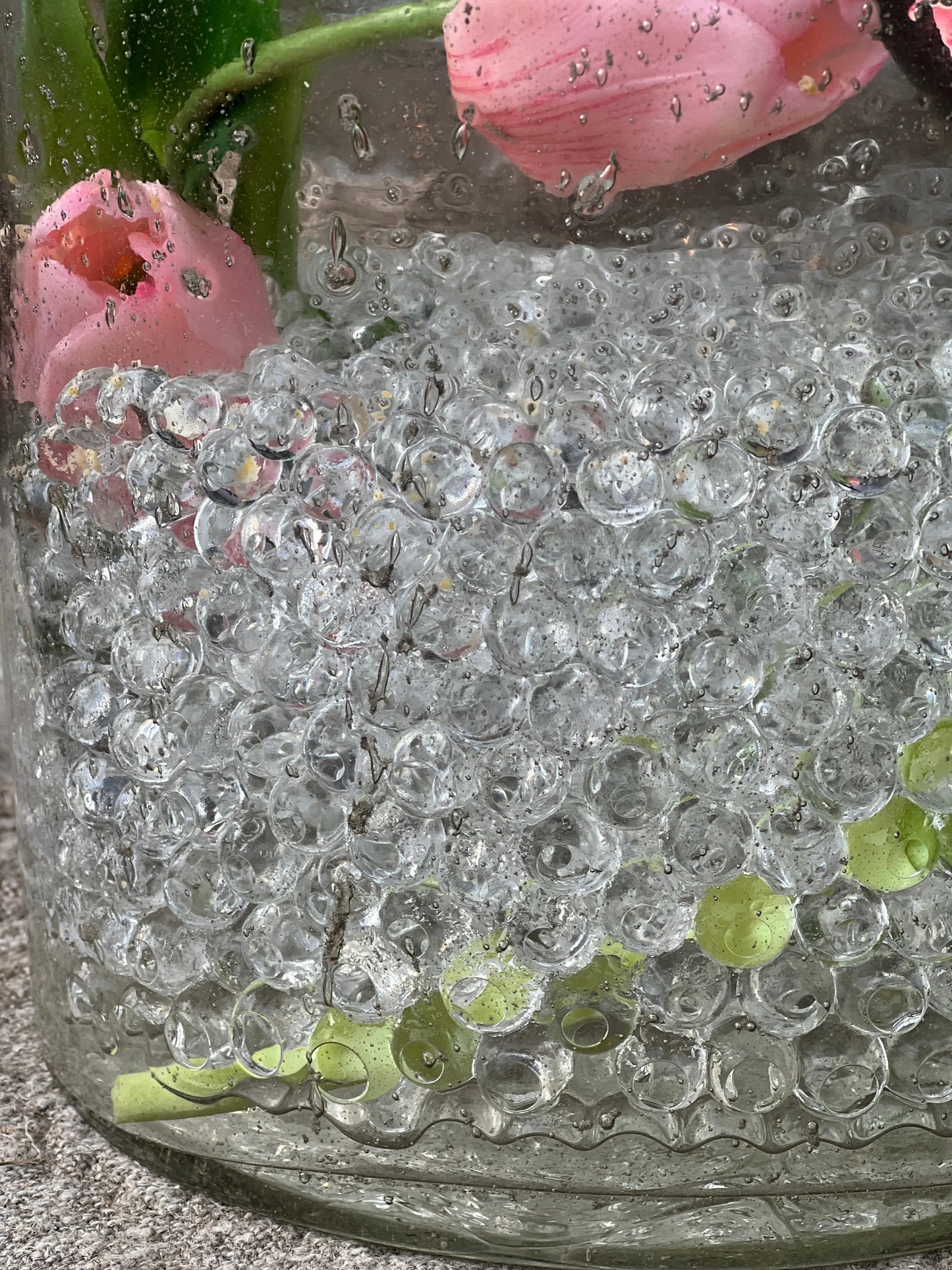 Water pearls