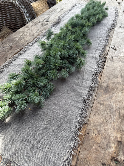 Larix tafelstuk Real Touch – 165 cm