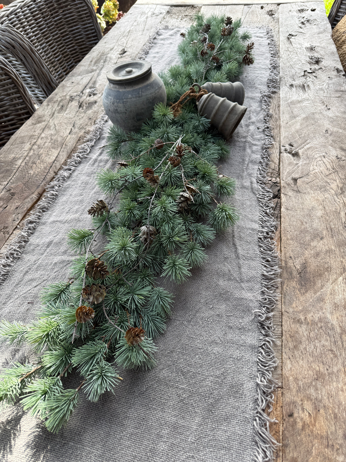 Larix tafelstuk Real Touch – 165 cm
