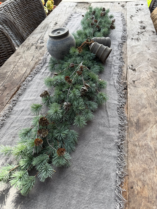 Larix tafelstuk Real Touch – 165 cm