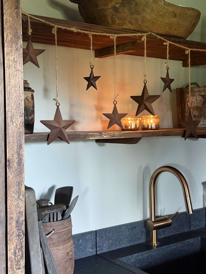 Kerstslinger met roestkleurige sterren- 150 cm.