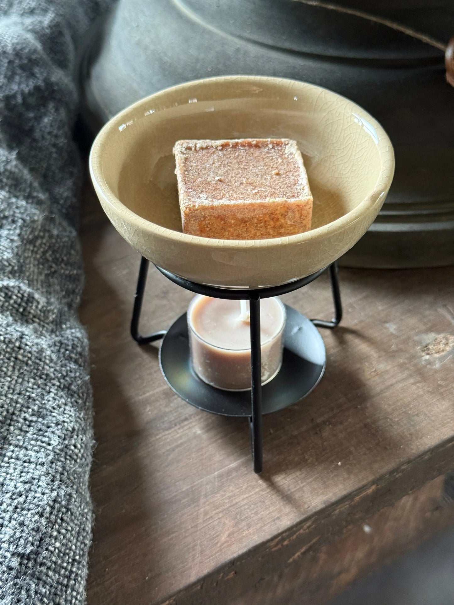 Fragrance burner