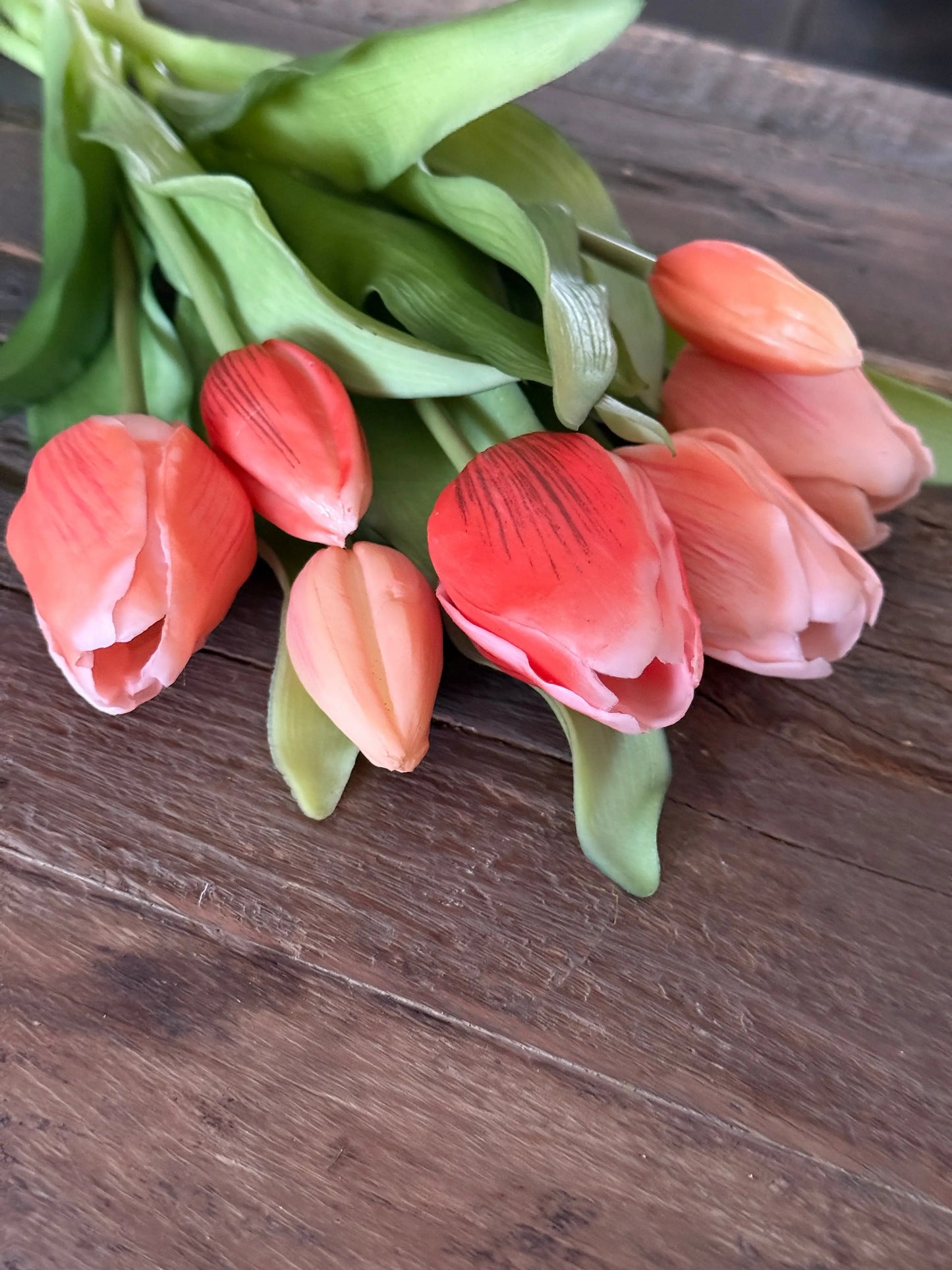 Strauß mit 7 Tulpen, 31 cm. Lachsfarben