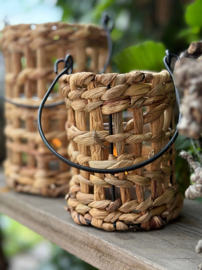 Banana Leaf Lantern – Available in sizes S &amp; M