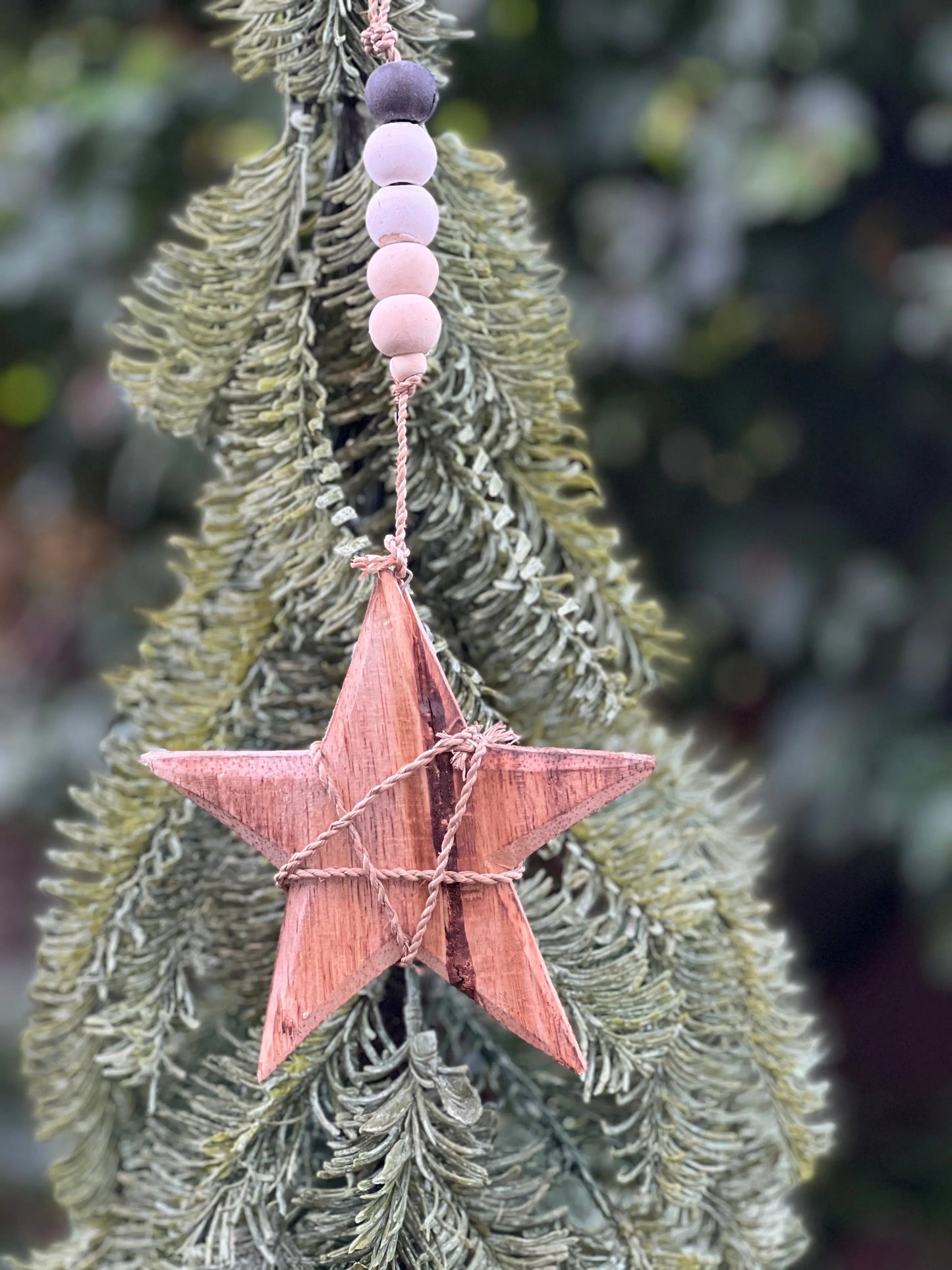Weihnachtsanhänger Sternengel und Weihnachtsbaum