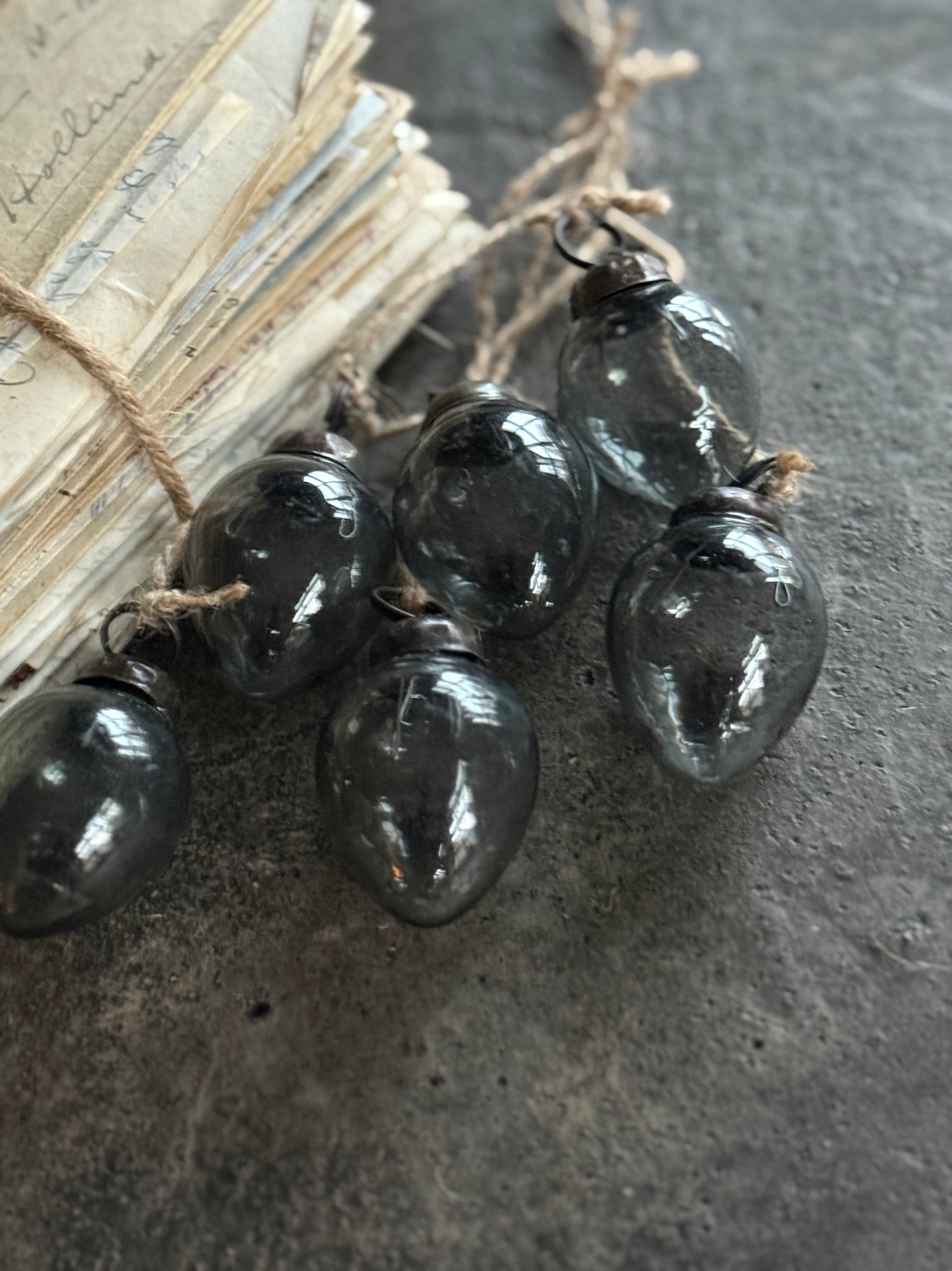 Bunch of glass eggs Smoke