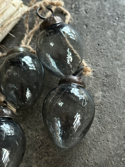 Bunch of glass eggs Smoke