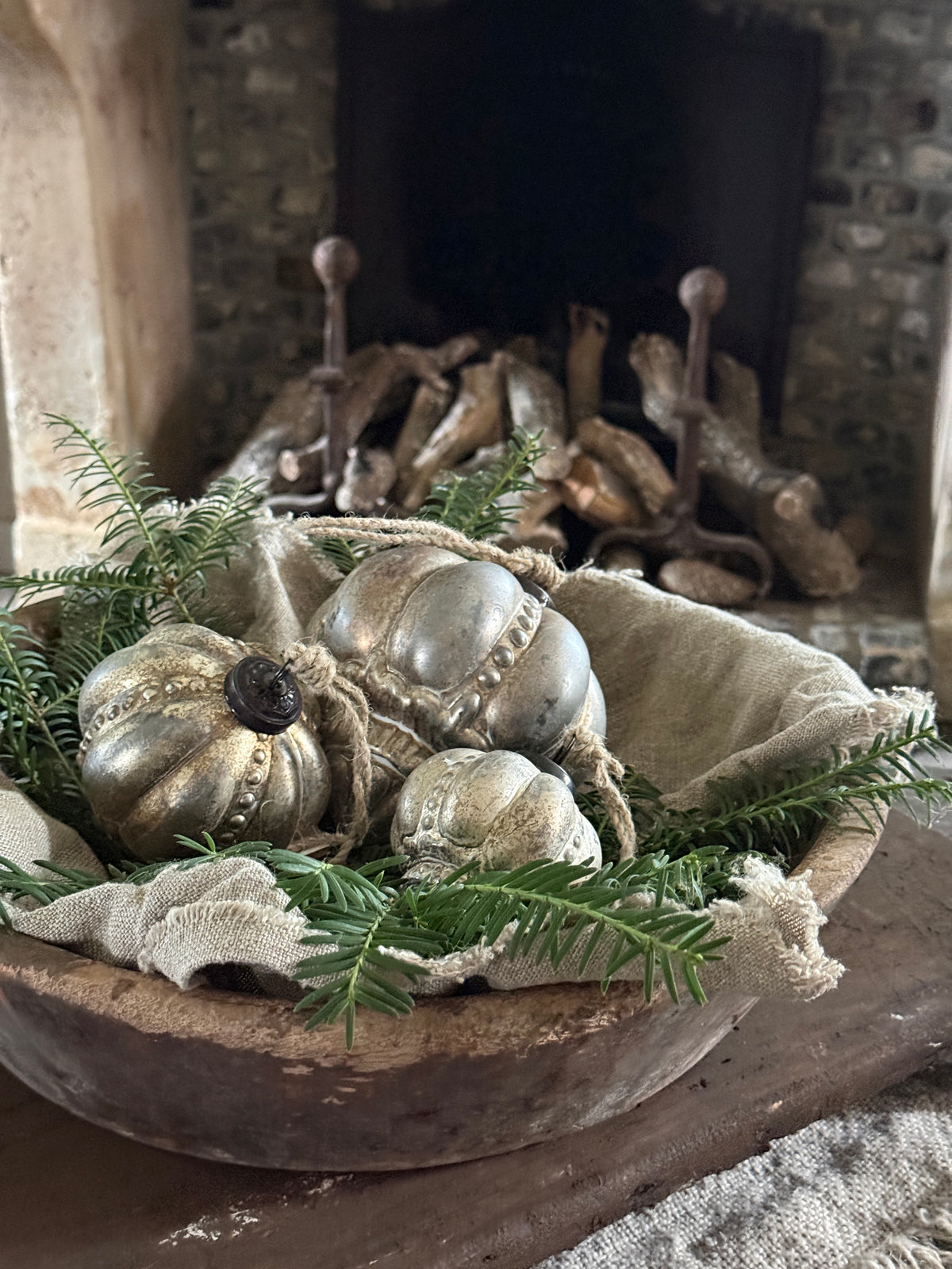 Christbaumschmuck Glasornament – Altsilber – Größe S