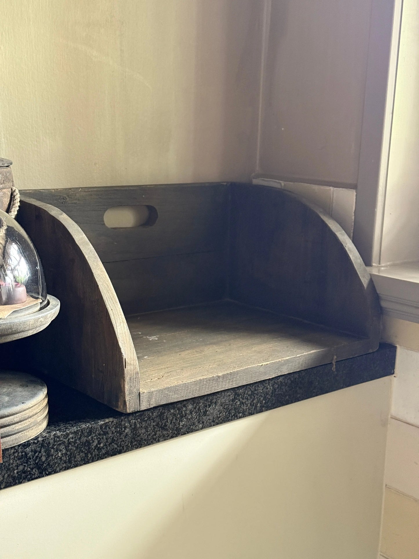 Open Grutter's Bin - Trapa Living