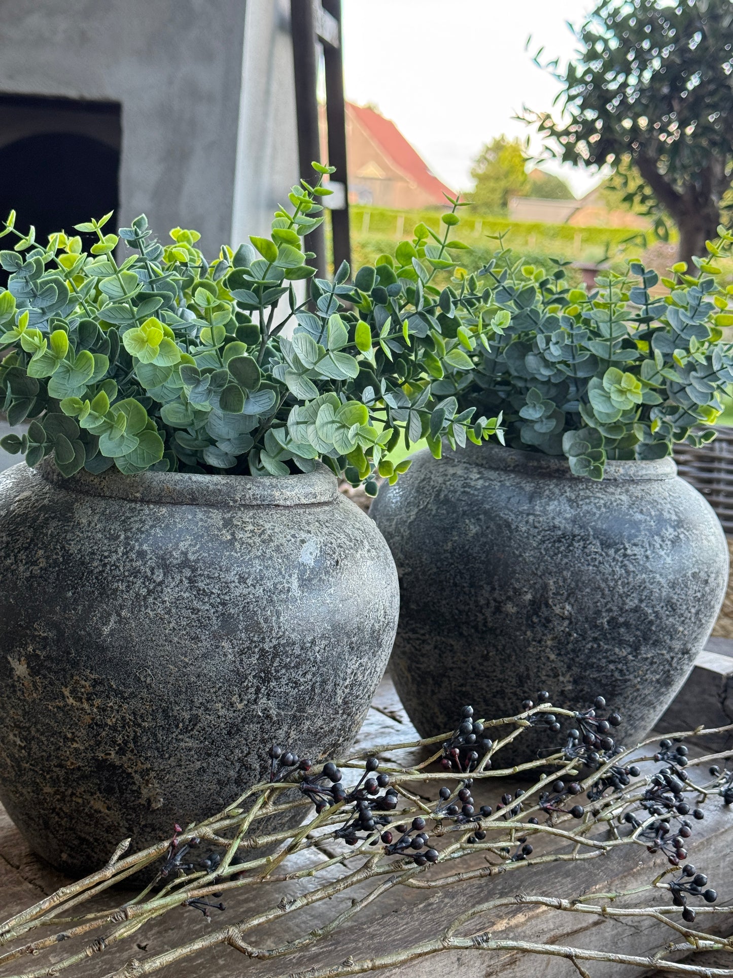 Aardewerk pot -grijs genuanceerd – 22 x 24 cm24,95